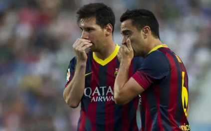 تشافي يكشف سبب عدم عودة ميسي لبرشلونة