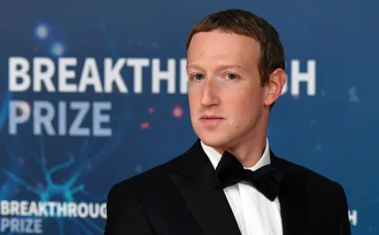 زوكربيرغ يعود للبرمجة.. ما سر جلوسه بين مطوري الذكاء الاصطناعي؟