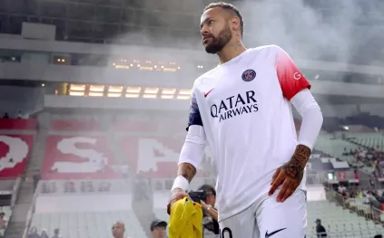 نيمار في غرفة العمليات: خطوة جديدة نحو المشاركة في كأس العالم 2026