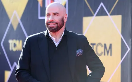 مفاجأة مهرجان كان 2026: جون ترافولتا يقدم أولى تجاربه الإخراجية 
