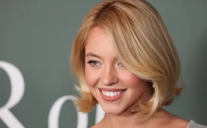 مفاجأة في هوليوود.. هل تخطف سيدني سويني دور جيمس بوند من الرجال؟ 