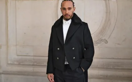 أول ظهور رسمي لكيم كارداشيان مع لويس هاميلتون.. هل يمثل إعلانًا عن الارتباط؟ (فيديو)