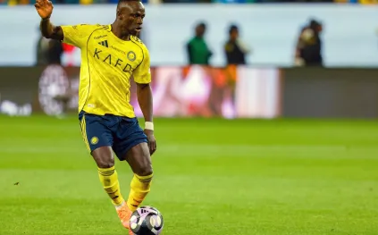 كيف علق ساديو ماني  على تتويج النصر بدوري روشن؟ (فيديو)