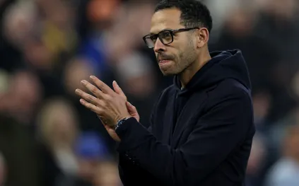 روسينيور يعلنها صراحة بعد الثلاثية: لن أدافع عن هذا الأداء