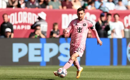 سوزي كورتيز تثير الجدل مجددًا مع خططها لحضور كأس العالم 2026: هل ستلتقي بميسي؟