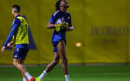 مواعيد أبرز مباريات اليوم الجمعة.. روشن يشهد مواجهات قوية 