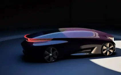 بويك "إلكترا زينيث".. سيارة بتصميم مستوحى من كائن بحري (فيديو)
