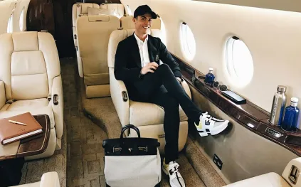 حقائب يد Hermès للرجال : بين لاعبي كرة القدم والمشاهير