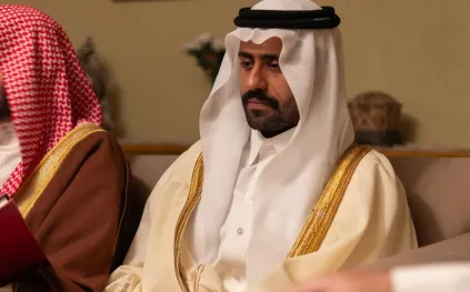 كيف واجه ناصر الدوسري تحديات اللهجة في مسلسل "شارع الأعشى"؟ (فيديو)