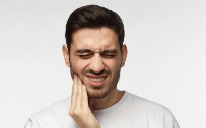 كيف تؤثر صحة الفم والأسنان على خطر الإصابة بالسمنة؟ دراسة جديدة تشرح