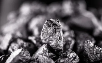 تراجع طفيف في أسعار الفضة بالسعودية اليوم 12 إبريل 2026