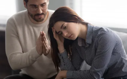 وفقا لعلم النفس.. أسئلة تكشف عن "عمرك العاطفي" في الحب