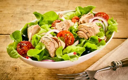 التونة الطازجة مقابل المعلبة.. أيهما أفضل لصحتك؟ 