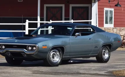 واحدة من 11 فقط.. Plymouth GTX Hemi 1971 تبحث عن مالك جديد
