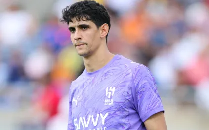 الدعيع يحمّل بونو مسؤولية هدف النصر في ديربي الرياض (فيديو)