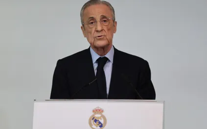 بعد موسم صفري.. بيريز يخطط  لتغييرات في ريال مدريد