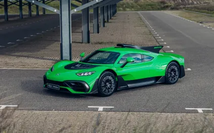 Mercedes-AMG ONE: عندما تترجل الفورمولا 1 من المضمار وتسير على الأسفلت