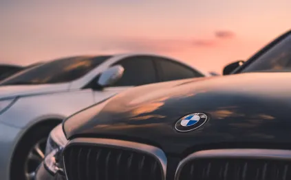 BMW تكشف عن M3 كهربائية بقوة 1000 حصان.. هل تنافس البنزين؟ (فيديو)