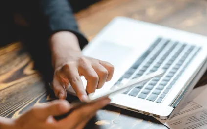 غدًا آخر يوم للتسجيل الإلكتروني للطلاب المستجدين 1447 هـ