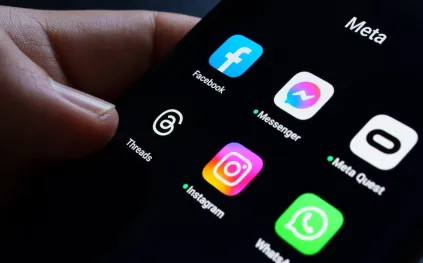  التوقف عن وسائل التواصل.. هل يُحسّن النفسية؟