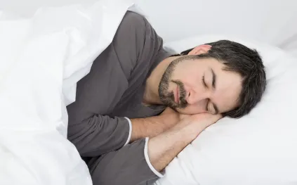 هذه الميزات المدمجة في الآيفون يمكن أن تساعدك على النوم