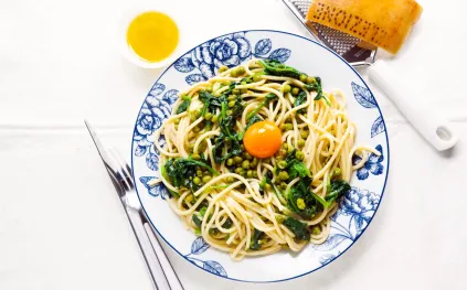 المعكرونة الغنية بالبروتين مقابل المصنوعة من القمح الكامل: ما الأفضل لصحتك؟