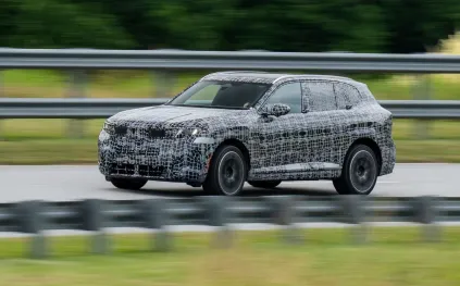 BMW تستعد للكشف عن X5 الجديدة.. 5 خيارات للمحركات وبطارية هي الأكبر في تاريخها