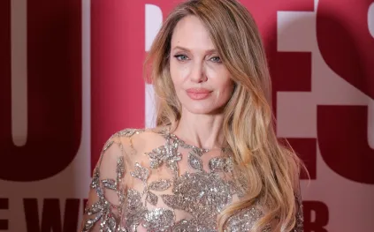 في عيد ميلادها.. كيف بنت أنجلينا جولي ثروة بـ 120 مليون دولار؟