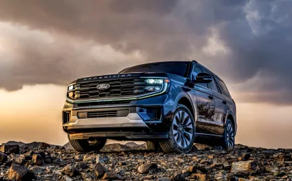 Ford Expedition.. فرس التحدي الأصيل