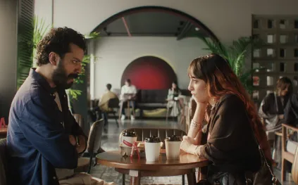 بعد عرضه العالمي الأول بجدة.. فيلم "مسألة حياة أو موت" يجمع صناع السينما في الرياض (فيديو)