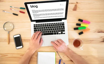 هل الحجم الأكبر دائمًا هو الأفضل؟ دليلك لاختيار شاشة القارئ الإلكتروني المثالية