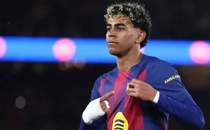 بعد التأهل إلى نهائي كأس العالم.. محاولة سرقة منزل لامين يامال في إسبانيا