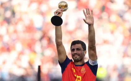 بعد الفوز بالمونديال.. رودري: تغلبنا على منتخب عظيم يضم ميسي