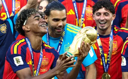 كم تبلغ ثروة لامين يامال بطل كأس العالم 2026؟