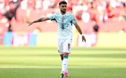 برونو فرنانديز.. جائزة الأفضل تتوج مسيرة كروية بلغت رسوم انتقالاتها 84 مليون يورو