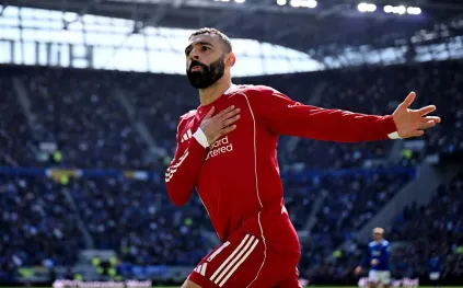 ساعة ريتشارد ميل الفاخرة تزين معصم محمد صلاح.. كم بلغ سعرها؟