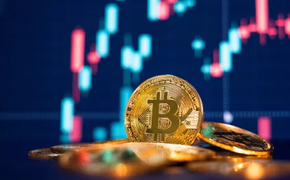 بيتكوين تتجاوز 78 ألف دولار.. تفاصيل صعود أسعار العملات الرقمية القيادية