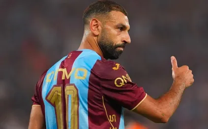 محمد صلاح يُرزق بمولوده الثالث «ليل».. فما معنى الاسم؟