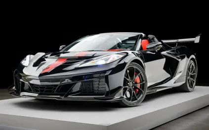 للبيع في مزاد علني.. سيارة كورفيت ZR1X 2027 بقوة 1250 حصانًا