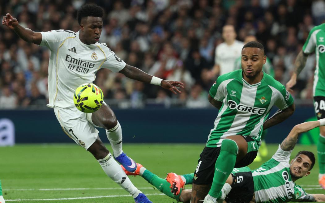 فينيسيوس أمام رحيل محتمل.. هل ينضم لتشيلسي؟