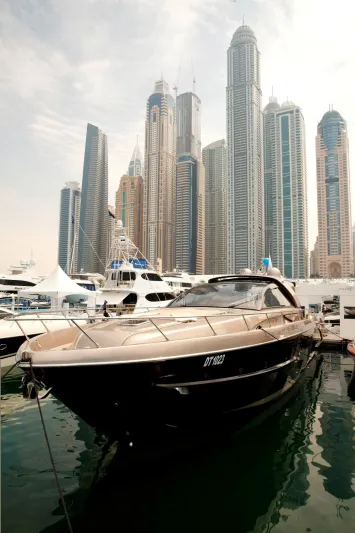 يخت ’ريفا 68’ إيغو سوبر‘ الفاخر يتألّق في ’معرض دبي العالمي للقوارب‘