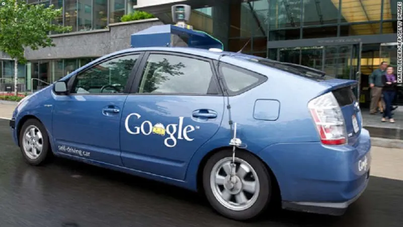 سيارات غوغل ذاتية القيادة مقارنة بقيادة البشر.. أيهما أكثر أمانا؟