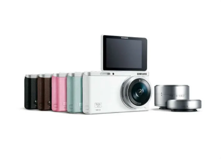 سامسونج تطلق أنحف كاميرا متغيرة العدسة في العالم