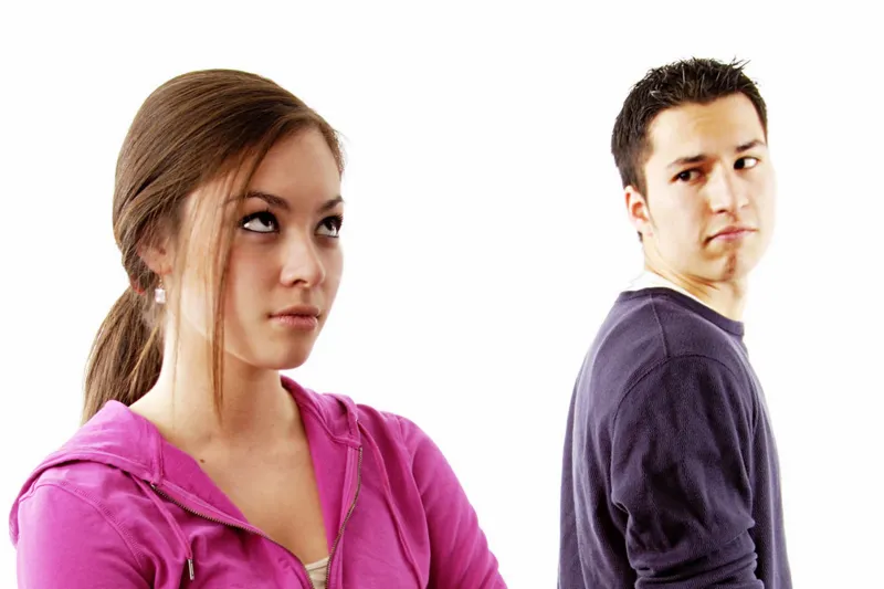 من يكتئب أكثر: الرجال أم النساء؟ 