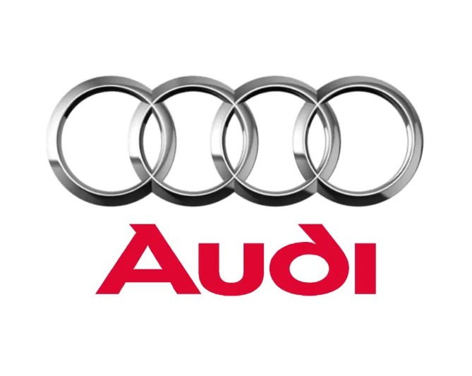 صور: سيدة اماراتية سفيرة لـ "AUDI" .
