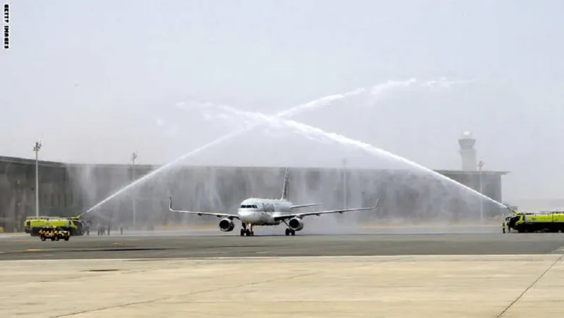 مطار الدوحة الجديد الذي تكلف 15 مليار دولار يستقبل أول رحلة