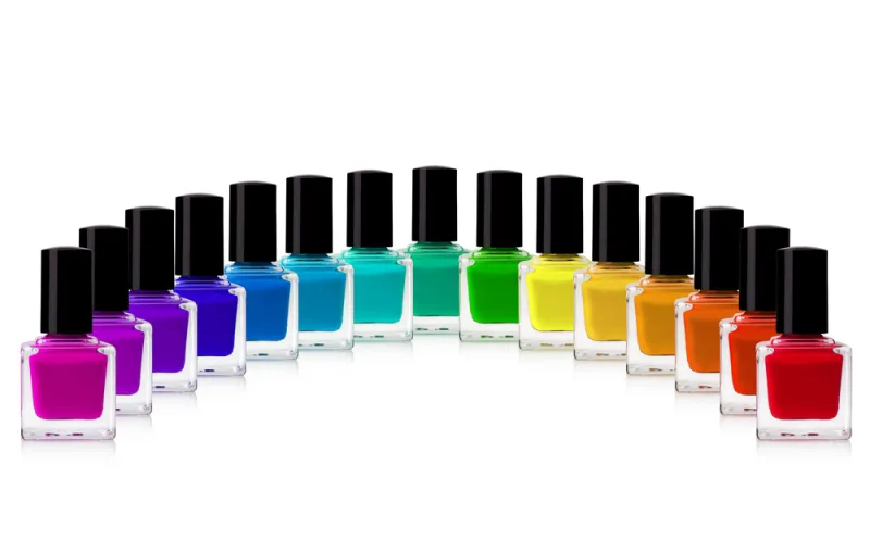 إطلاق أول طلاء أظافر حلال في دبي