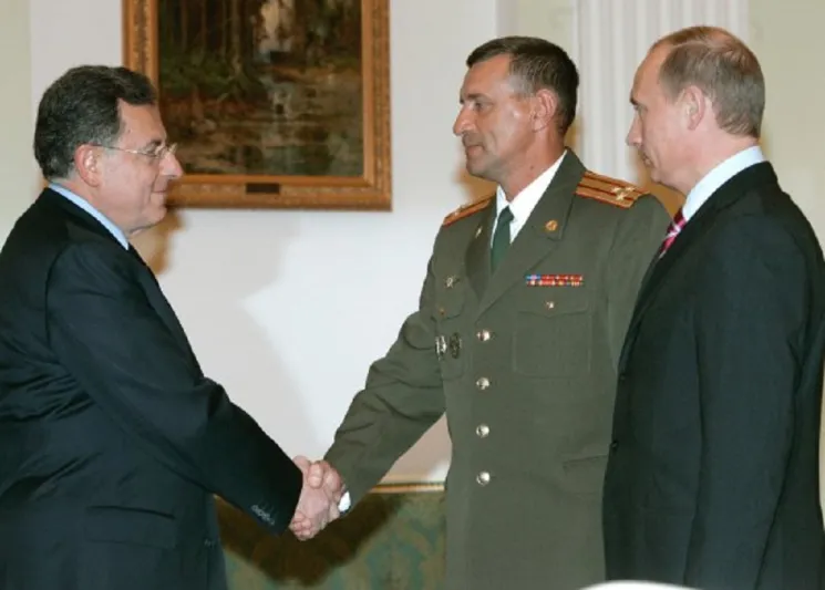 صور تاريخية نادرة للرئيس الروسي فلاديمير بوتين 