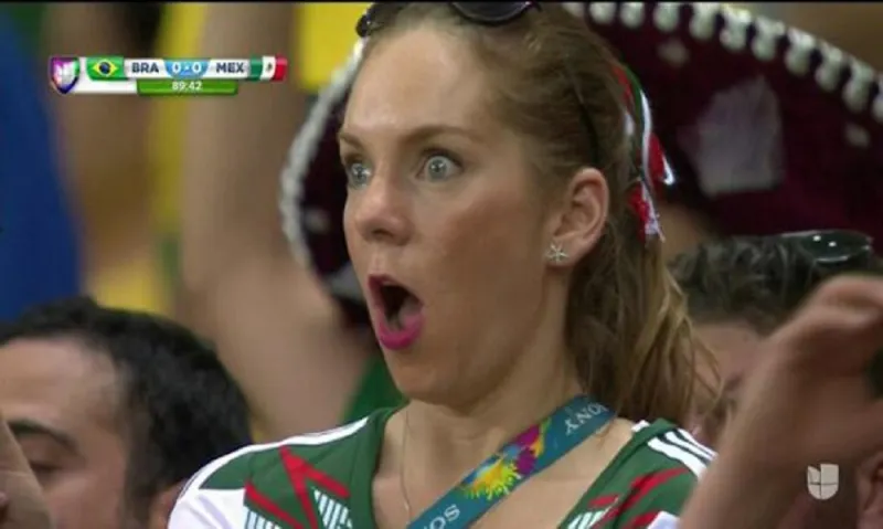 الكشف عن هوية المشجعة المكسيكية "المندهشة جدا"!