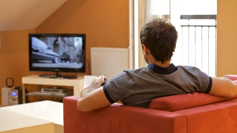 مشاهدة أفلام العنف تؤثر سلبا على نضوج الرجال